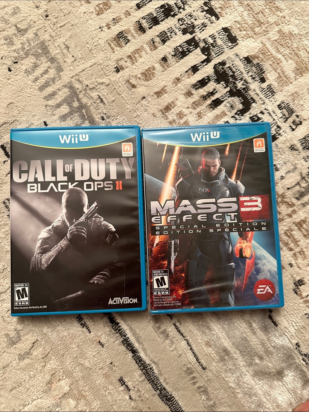 Wii U Call of Duty: Black Ops II & Mass Effect 3 - Blue Cases